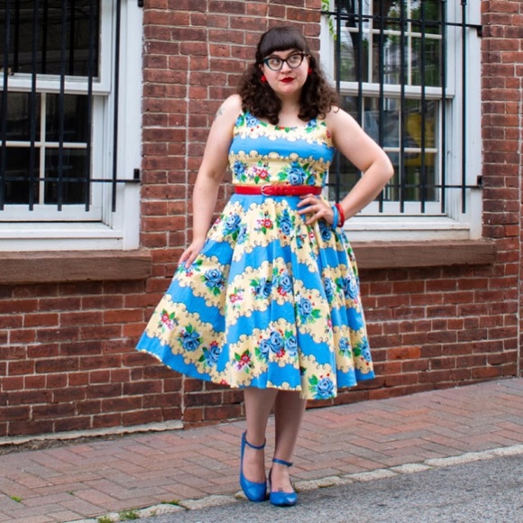 Tallulah in Fancy Doodles! Inanutshellblog.com - Picture 3 of 8